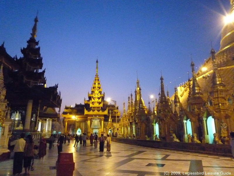 Shwedagon Pagoda26